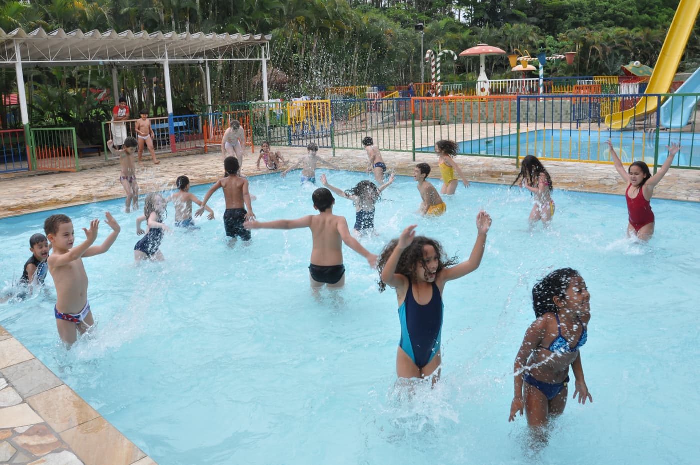 Area infantil do Clube Rincao