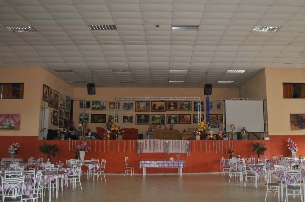 Encontro de grupo religioso no clube